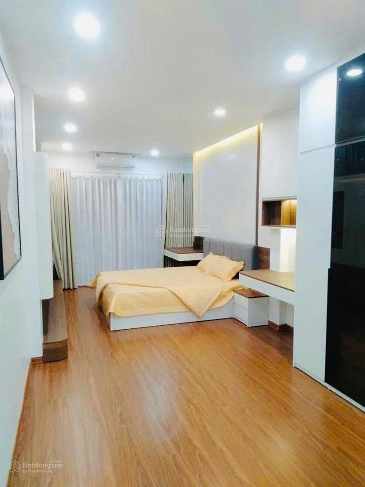 Bán nhà hồ tùng mậu, 42m , giá nhỉnh 8 tỷ, lô góc 3 thoáng vĩnh viễn,ngõ thông tứ phía, tiện ích xq