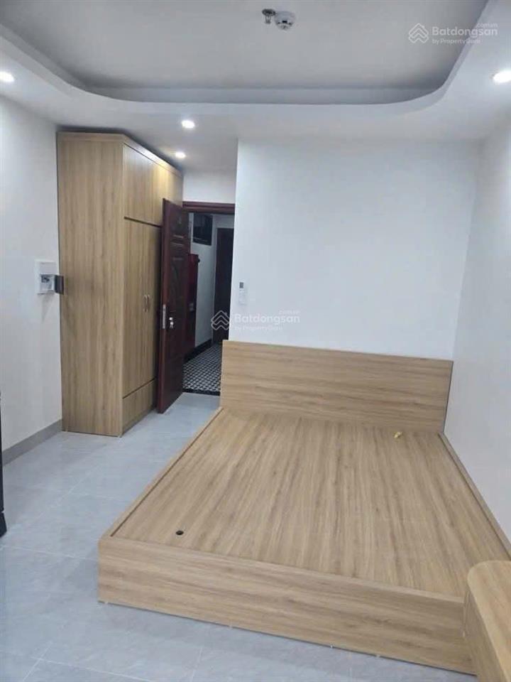 Bán nhà khúc thừa dụ,7 tầng,9pn,thang máy,giá nhỉnh 12 tỷ,dòng tiền 50tr/