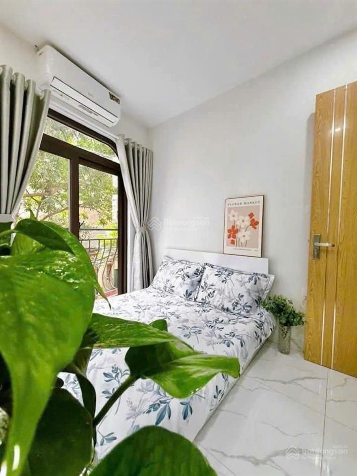 Bán nhà khúc thừa dụ,7 tầng,9pn,thang máy,giá nhỉnh 12 tỷ,dòng tiền 50tr/