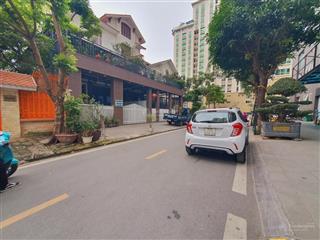 Chính chủ cần bán biệt thự khu đô thị dịch vọng 306m mặt tiền 15m ngay sát công viên cầu giấy