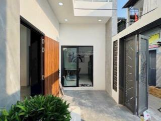 Nhà mới tặng full nội thất phạm hữu lầu q7 dt 11 x 6m