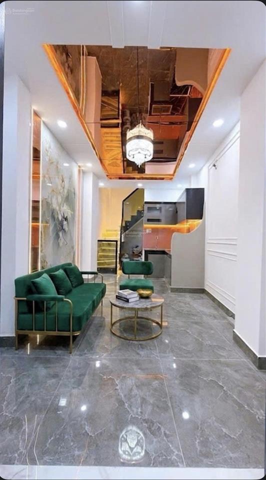 76tôn thất thuyết q4 3ty5 hẻm ôtô sát nhà3 tầng 2pn(3m x 7m, nở hậu) dtsd gần 60m công năng