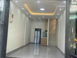 4tỷ2 đvb + hoàng diệu q4 2tầng 2pn 21m (3x7)kinh doanh đỉnh hẻm 20m xe hơi sát nhà
ngay hoàng diệu
