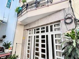 30m đường ô tô nhà vĩnh hội q4 3.9 x10.5m  4,2 tỷ vuông vức đẹp 2 tầng kiên cố 2pn 2wc