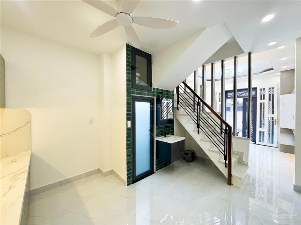 Q7 trần xuân soạn nguyễn thị xiếu  hẻm xe hơi nhà đẹp full nội thất  2 tầng 2pn 4mx8m