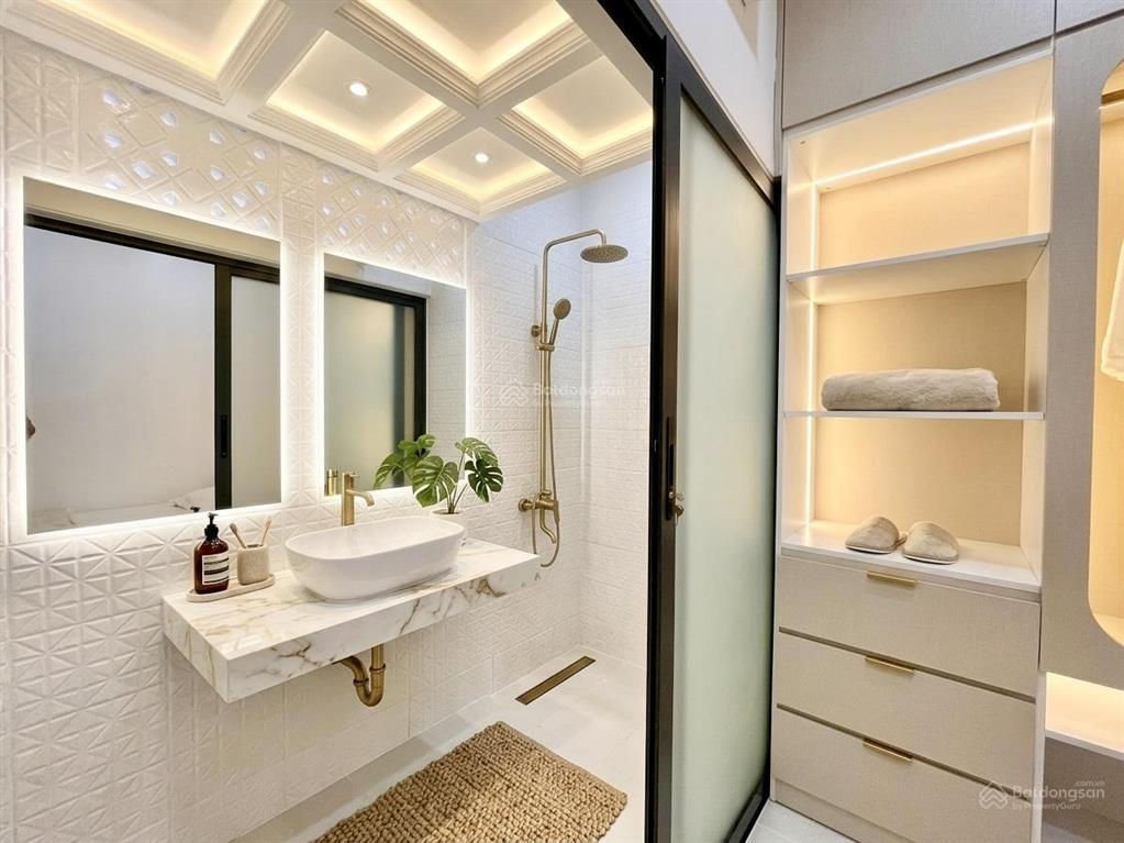 4tỷ89  huỳnh tấn phát q7 4.6x92 tầng  2pn  3wc, ban công thoáng mát hẻm thông, khu dân cư đông