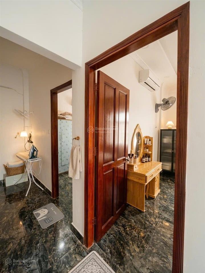 Huỳnh tấn phát quận 7  47.2m2  6.5m x 7.5m, 5.5 tỷ 2 tầng 3pn