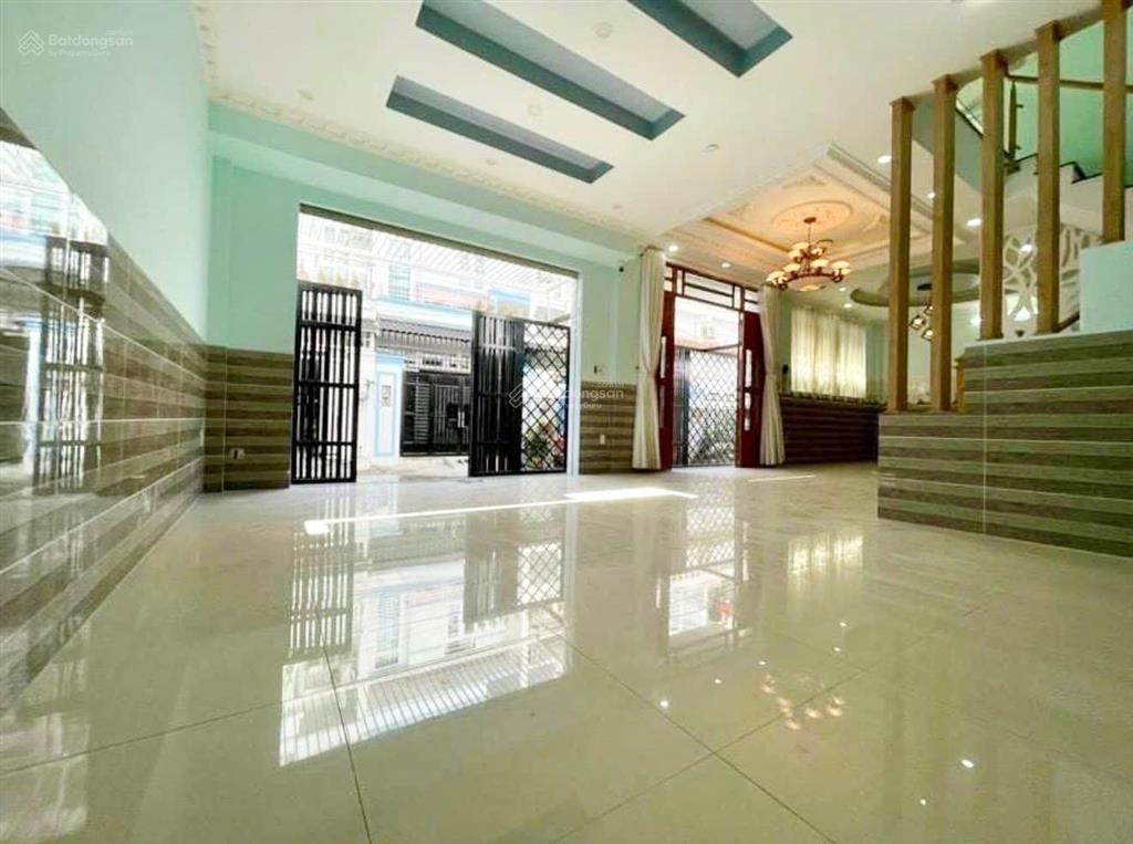 Biệt thự mini 3 tầng ngang 12m gara ô tô chỉ 5,99 tỷ  kdc phú xuân, nhà bè hẻm xe hơi 6m,