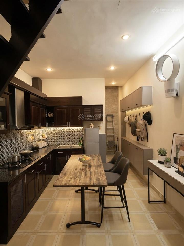 Chỉ 5,3 tỷ nhà lâm văn bền, quận 7 ô tô đậu sát nhà dtsd 95,3m²  2 tầng 4pn