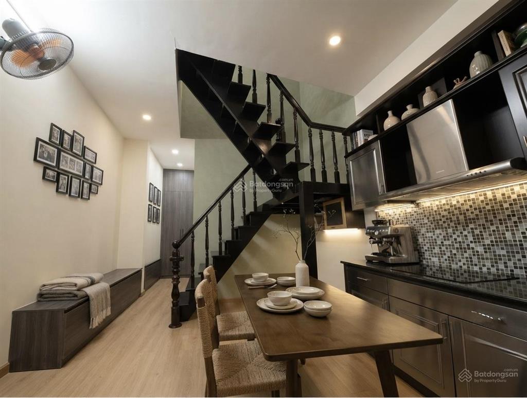 Chỉ 5,3 tỷ nhà lâm văn bền, quận 7 ô tô đậu sát nhà dtsd 95,3m²  2 tầng 4pn