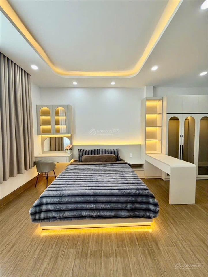 Huỳnh tấn phát  sát mặt tiền  nhà mới 4 tầng 3pn  full nội thất  5 x 9m