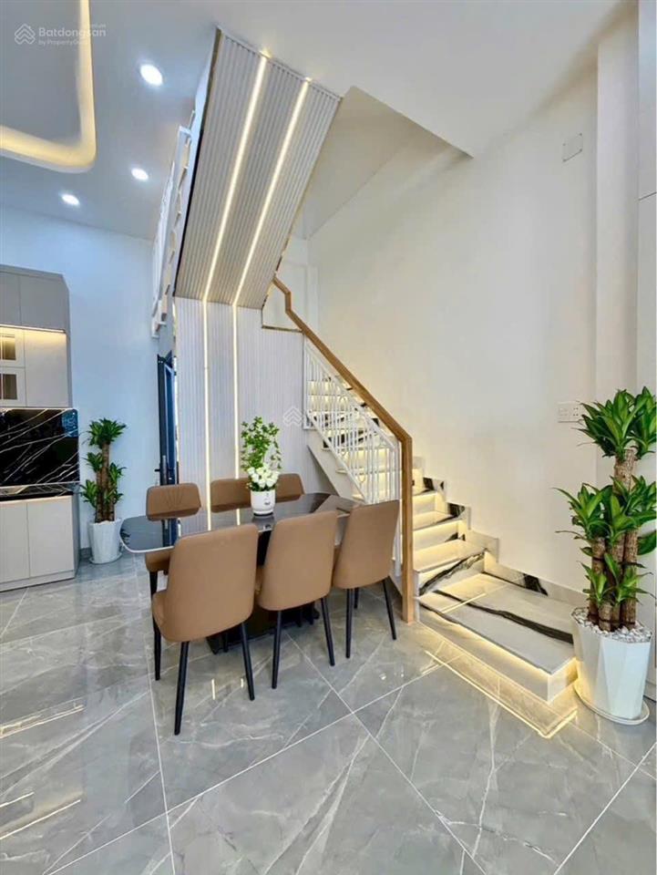 Huỳnh tấn phát  sát mặt tiền  nhà mới 4 tầng 3pn  full nội thất  5 x 9m