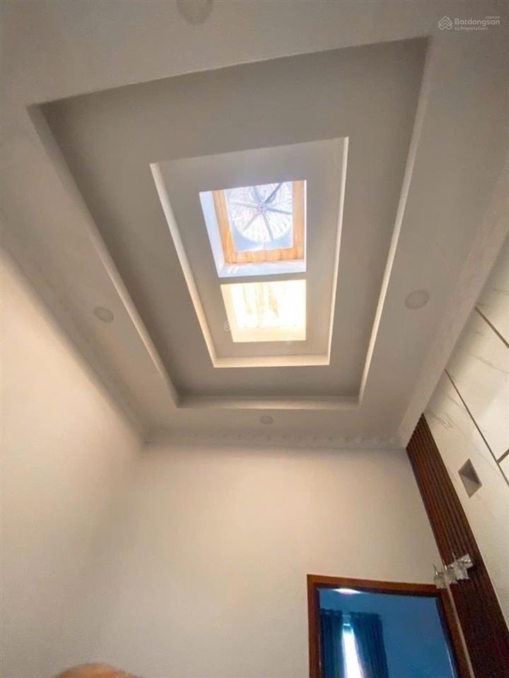 Ô tô vf3 vào nhà  3 tầng  5pn 5wc sát phú mỹ hưng  huỳnh tấn phát 91,1m (4,7 x 21m)