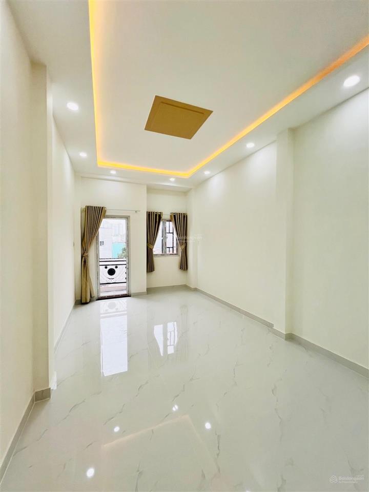 Q8 hẻm oto vào sát nhà 4 tầng 7 phòng ngủ 85.9m 3,6x 22,5m, nở hậu nhẹ