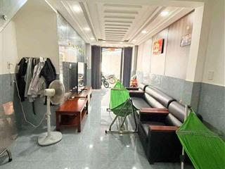 40m2  nhà đẹp 2 tầng trung tâm q7 sát pmh  nhà mới ở ngay