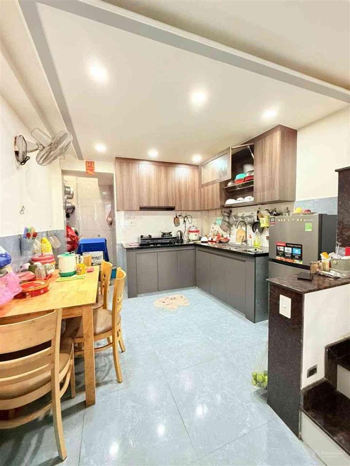 40m2  nhà đẹp 2 tầng trung tâm q7 sát pmh  nhà mới ở ngay
