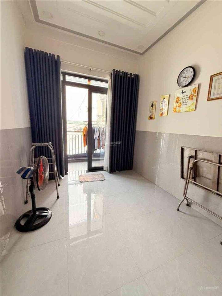 40m2  nhà đẹp 2 tầng trung tâm q7 sát pmh  nhà mới ở ngay