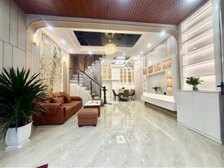 Huỳnh tấn phát nhà đẹp  ngang 5m, 3 tầng, 4pn  450m (5x10m) full nội thất
