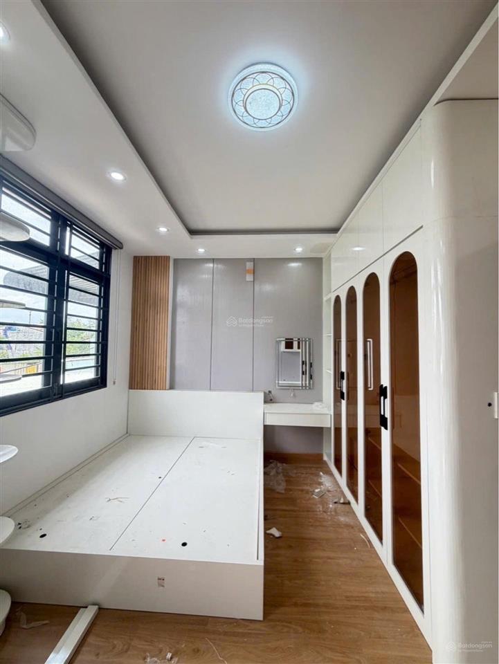 Huỳnh tấn phát nhà đẹp  ngang 5m, 3 tầng, 4pn  450m (5x10m) full nội thất
