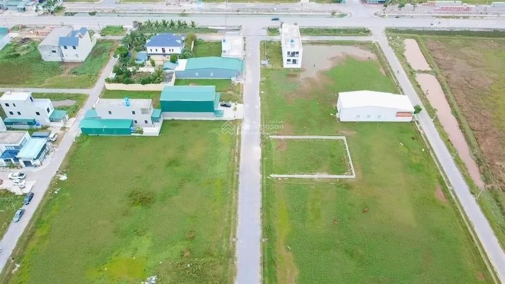 215m2 đông lâm1 tiền hải. đường trước đất 13m. cách đường ven biển 300m. ngay kcn tiền hải