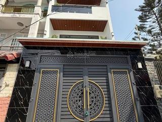 Bán nhà đẹp 3 tầng, hẻm xe hơi, cách mt huỳnh tấn phát 300m, cách phú mỹ hưng 3 phút, 7 tỷ8