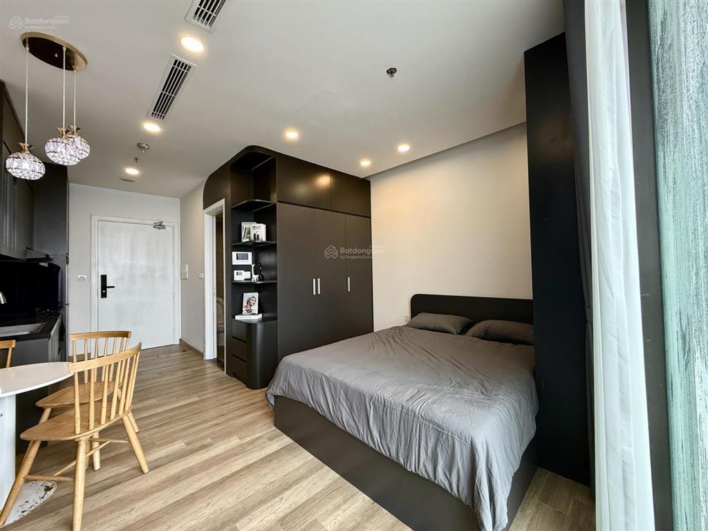 Chính chủ cho thuê studio full đồ, chỉ xách vali vào ở  toà sol forest
