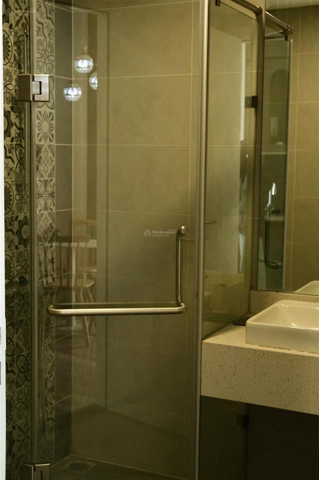 Chính chủ cho thuê studio full đồ, chỉ xách vali vào ở  toà sol forest