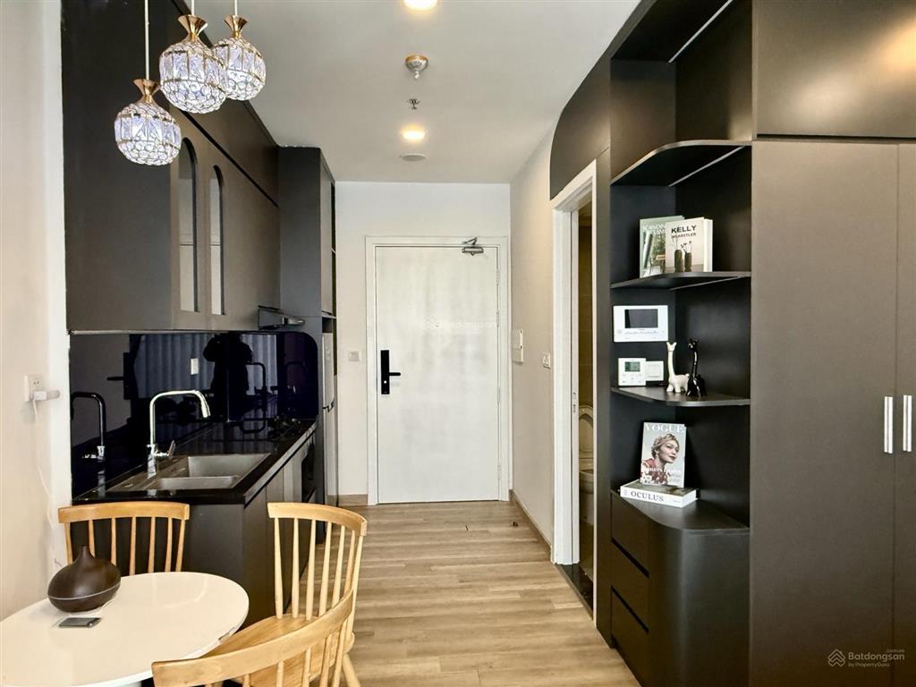 Chính chủ cho thuê studio full đồ, chỉ xách vali vào ở  toà sol forest