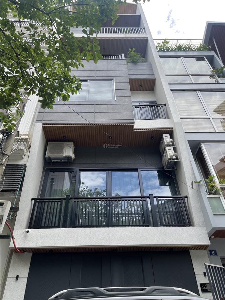 Bán gấp phân lô trần quốc hoàn 61m2  7t thang máy  gara ô tô kinh doanh  0973 980 ***