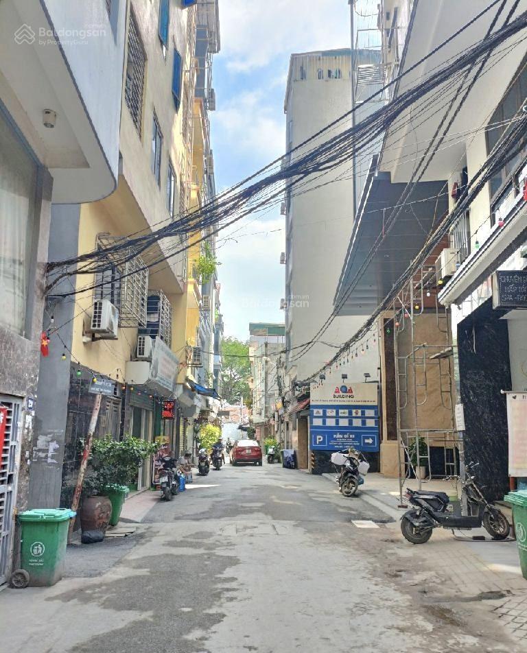 Bán nhà phân lô cầu giấy 50,5m2 thang máy, gara ô tô, kinh doanh, giá đầu tư 20 tỷ 0973 980 ***