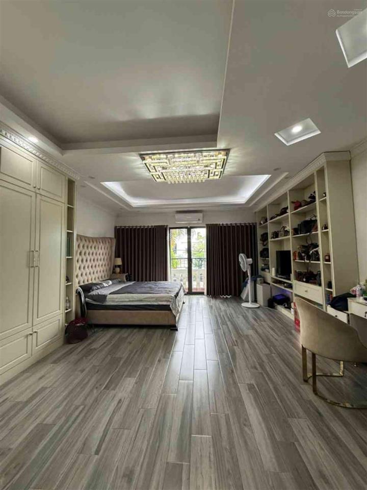 Chủ cần bán gấp nhà mỹ đình, 90m2, 6 tầng thang máy, view hồ, ô tô đỗ cửa, hơn 16 tỷ.