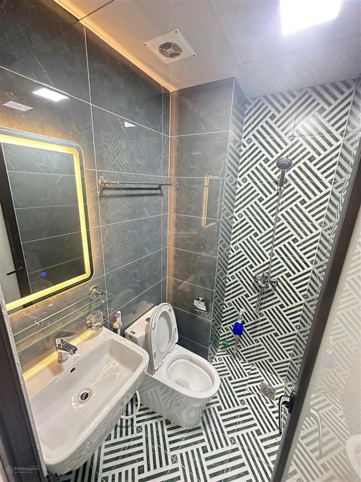 Bán gấp tòa chdv mễ trì, 96m2, ô tô kinh doanh, dòng tiền hơn 100tr/th