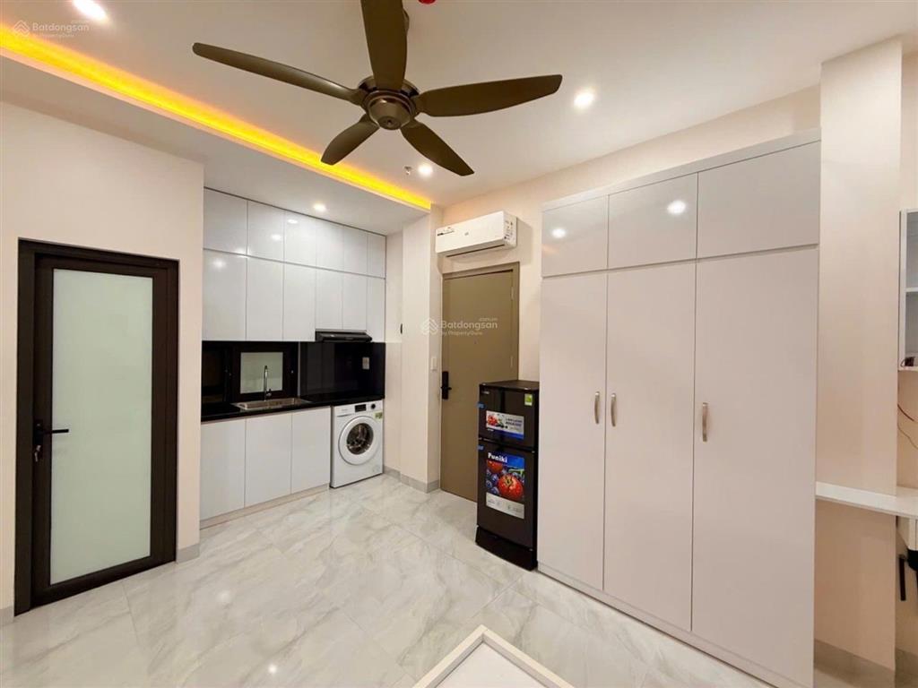 Chủ ngộp bank cần thanh khoản gấp tòa chdv tây mỗ, gần 100m2, ô tô tránh, dòng tiền 100tr/th