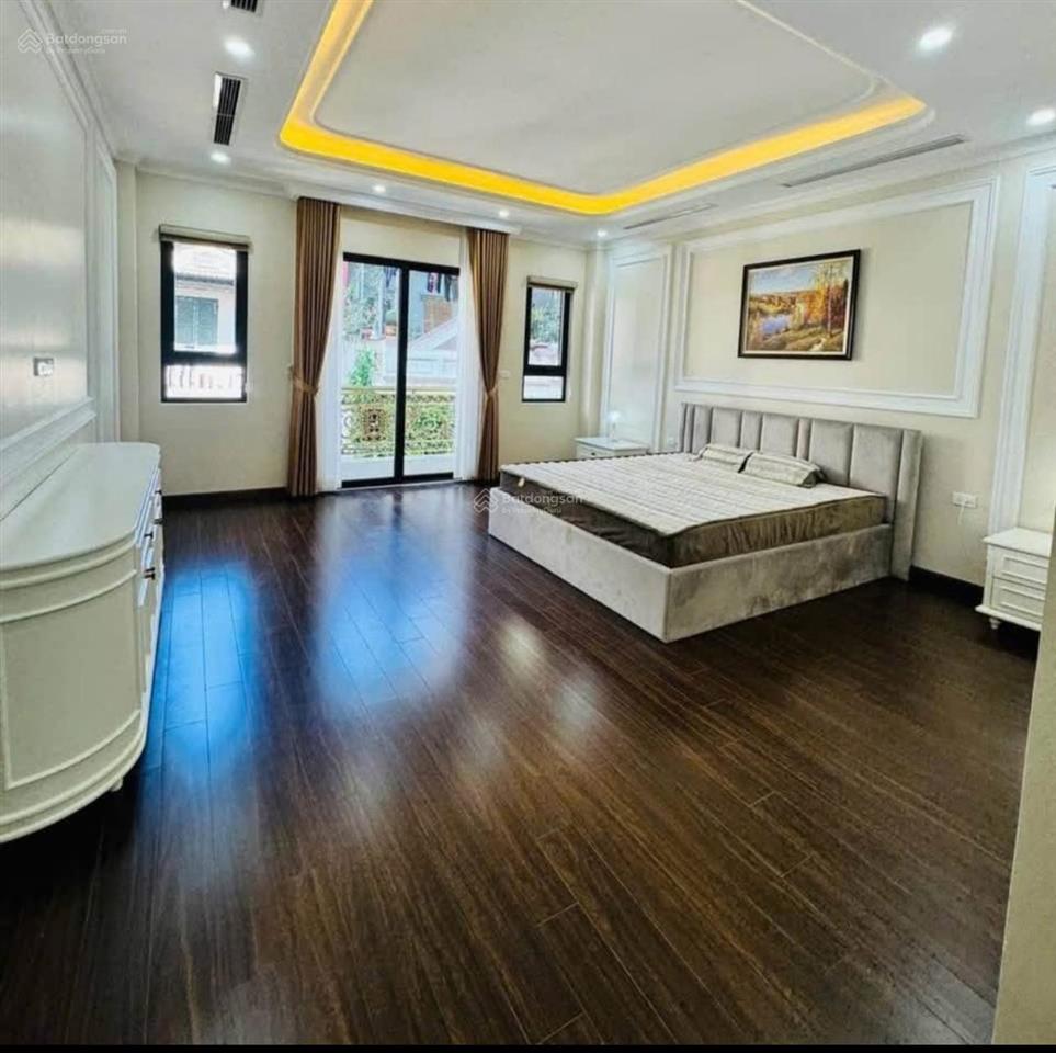 Lô góc  thang máy  khu 7.2ha vĩnh phúc ba đình  45m, 6 tầng, full nội thất 12 tỷ