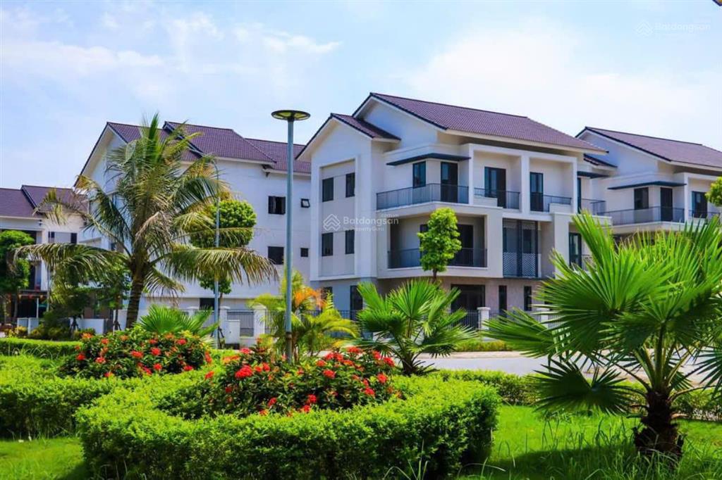 Sở hữu biệt thự centa riverside diện tích 200 m, mặt tiền rộng 10 m