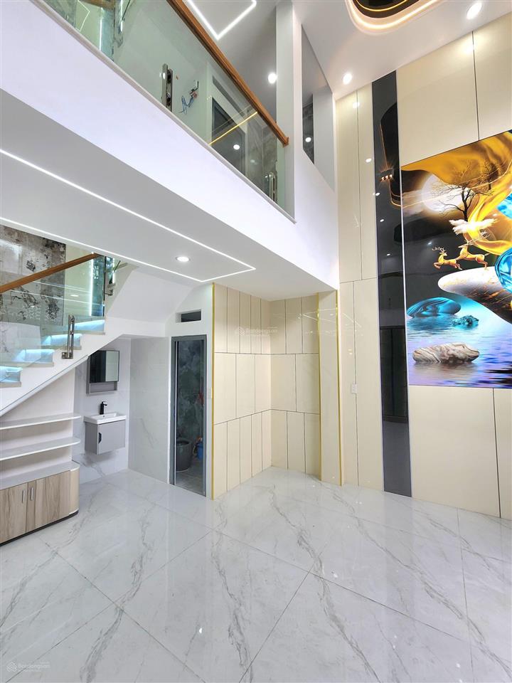 Chỉ 6 tỷ xíu nhanh tay còn kịp siêu phẩm 5 tầng dtsd 280m² ngang 8m gara trong nhà