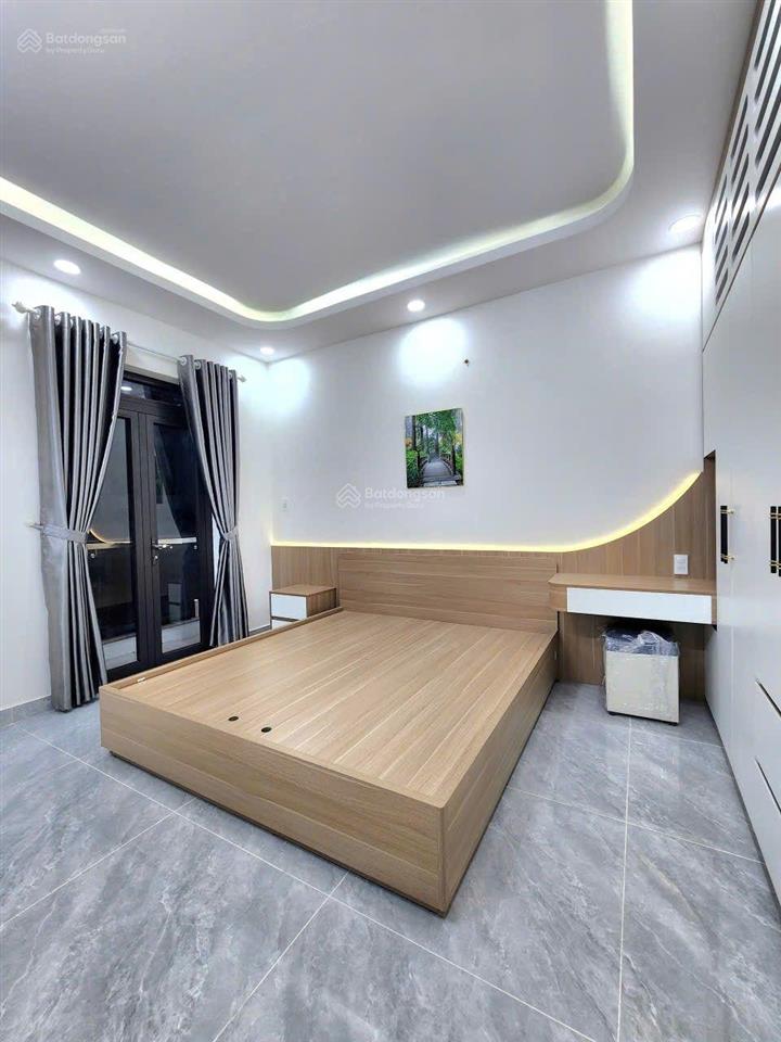 Nhà 5 tầng xây mới ken dtsd 300m kdc đồng bộ dt 60m hẻm xe tải thông full nội thất giá 7.6 tỷ