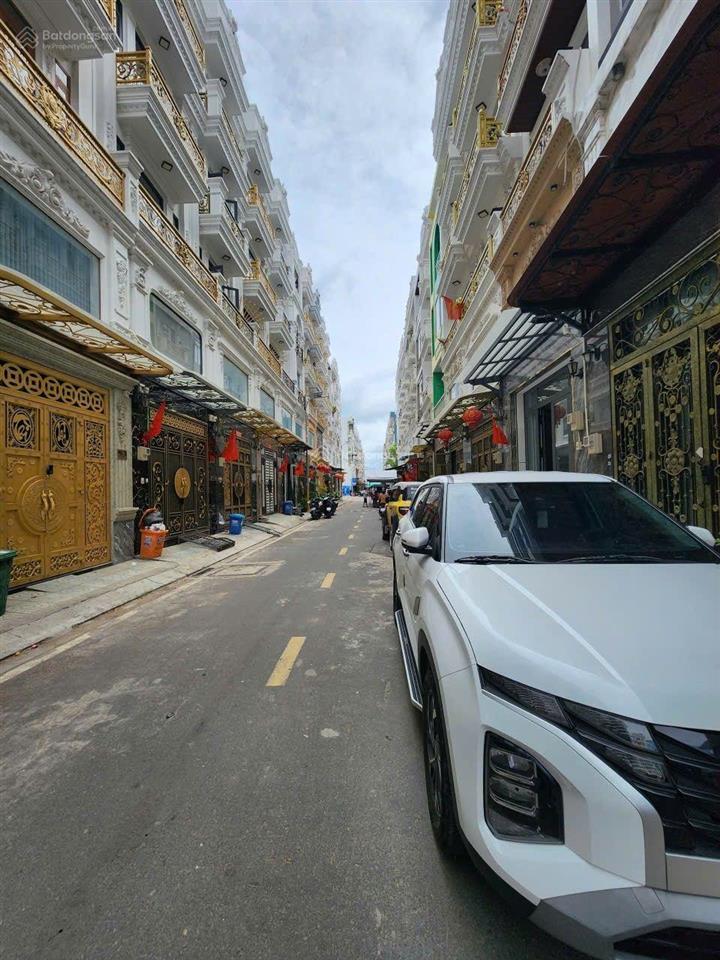 Nhà mới dtsd 220m2 đầy đủ công năng trục tỉnh lộ 10 gần kdc tên lửa dt công nhận 65m2, giá hơn 6 tỷ