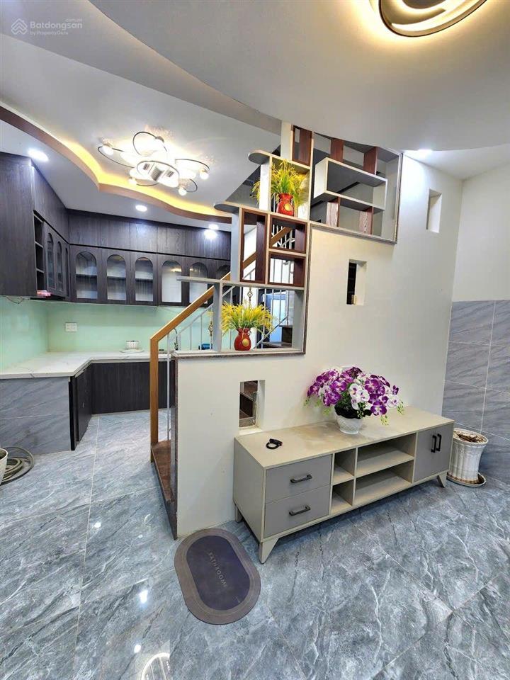 Căn góc 2 mặt tiền 5 tầng dt 51m, dtsd 200m đường 10m nhà mới đẹp hl2 giá 5,78 tỷ