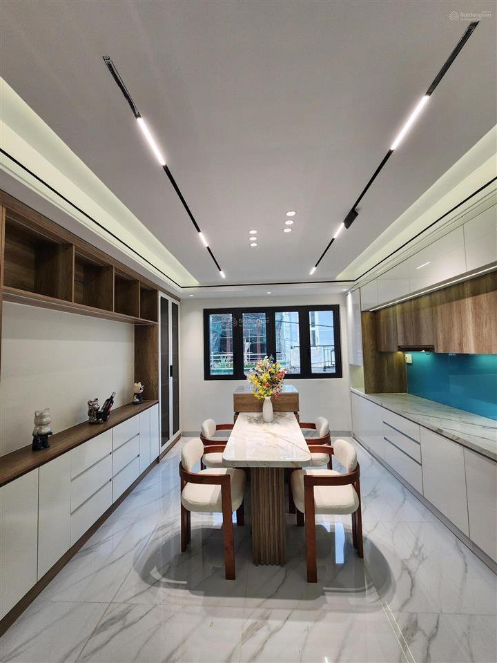 Giảm 250 triệu nhà dtsd 240m², 3pn có pn trệt, full nội thất, gần lê văn quới giá hơn 7 tỷ xíu
