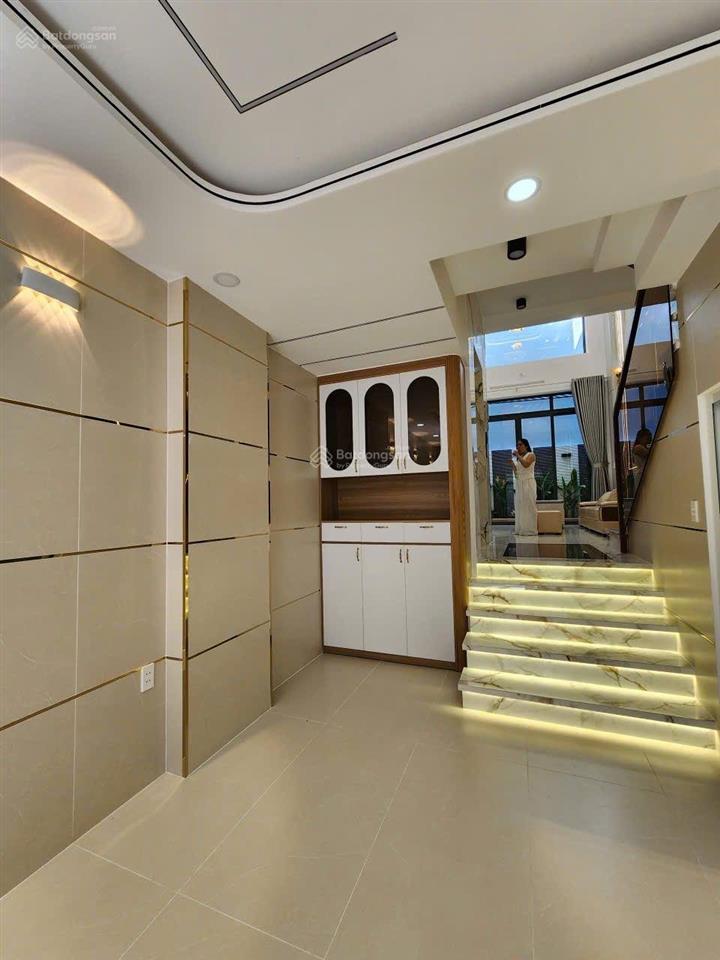 Bán nhà riêng tại tỉnh lộ 10, 5 tỷ, 50 m², 4pn đầy đủ công năng, đủ nội thất