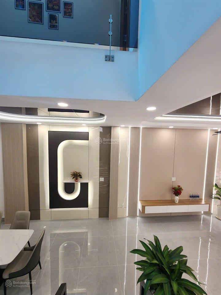 Hương lộ 2, 6,2 tỷ nhà 3pn có pn trệt ngang 5m dt 70m2 đường 6m sổ hồng riêng full nội thất
