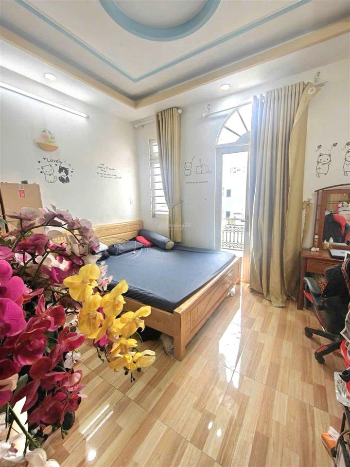 Siêu phẩm 5 tầng dtsd 270m2 đầy đủ công năng ngay hương lộ 2, giá hơn 6 tỷ, sổ hồng riêng dt 64m2