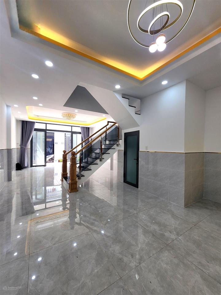 Bán nhà cách mặt tiền nguyễn thị tú, lê trọng tấn vài trăm mét  2 tầng 70m2 mới tinh giá 4.2 tỷ
