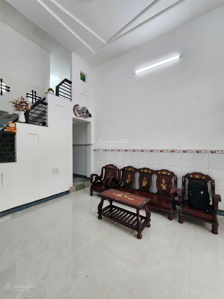 Nhà gần khu dân cư tên lửa, sát aeon bình tân. dt 4x12