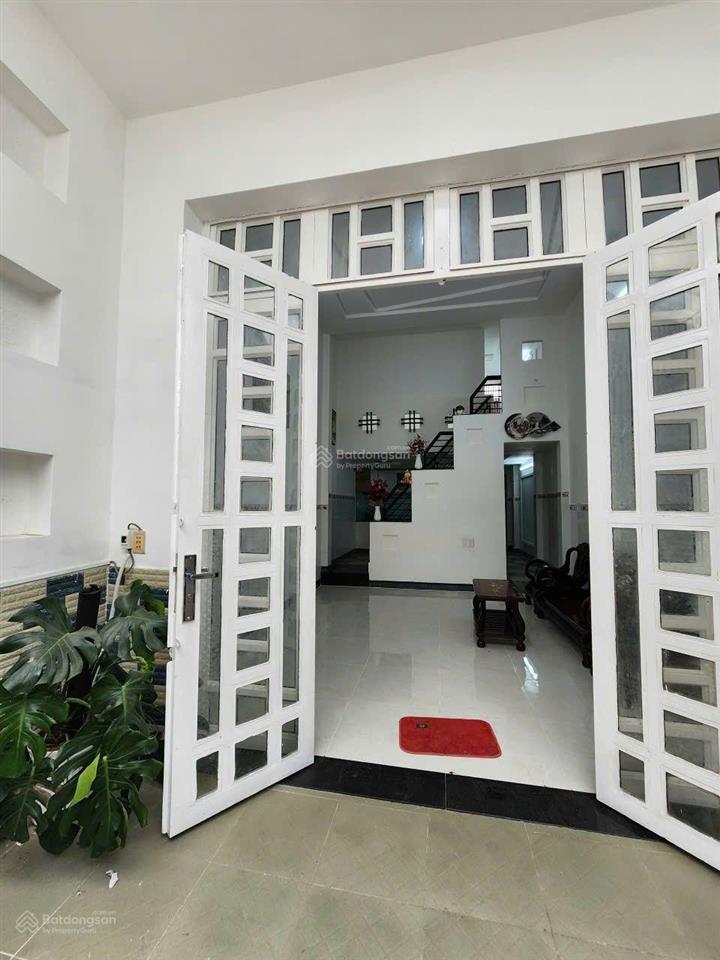 Nhà gần khu dân cư tên lửa, sát aeon bình tân. dt 4x12