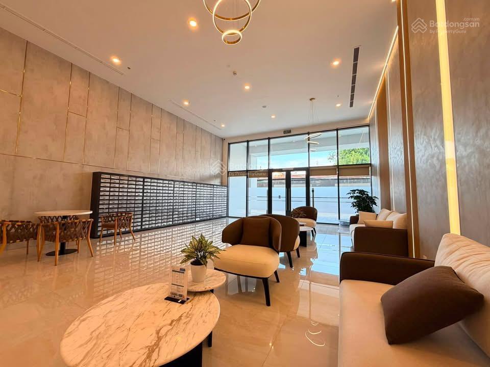 Cho thuê căn hộ cao cấp daqua 301 bến bình đông có nội thất