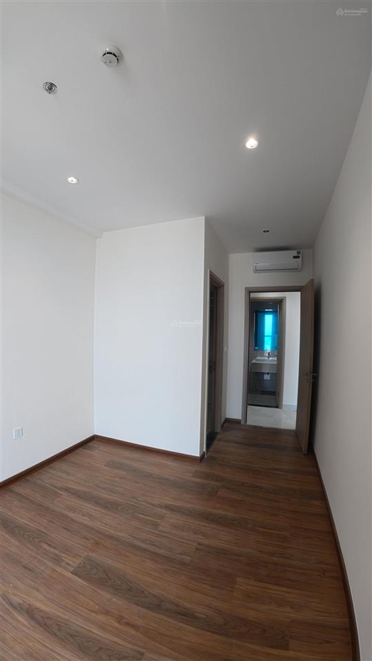 Cho thuê căn hộ daqua 2pn 2wc cơ bản 13.5tr