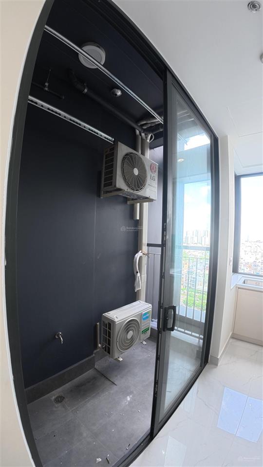Cho thuê căn hộ daqua 2pn 2wc cơ bản 13.5tr