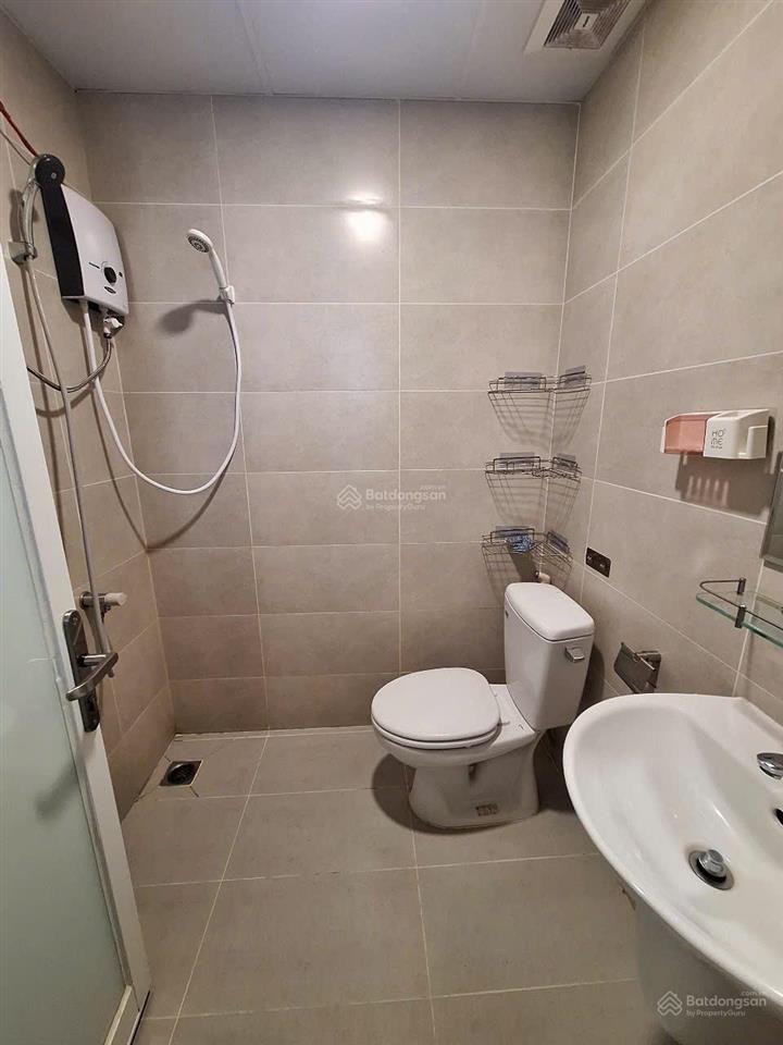 Cho thuê saigon intela trống 5,5tr, full 7tr